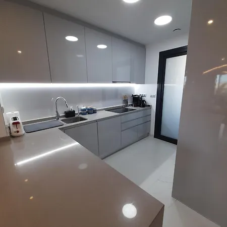 Sunset Cliffs Apartment *